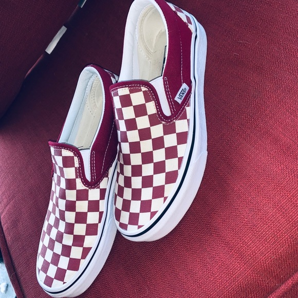 Burgundy checkered vans - Picture 7 of 7